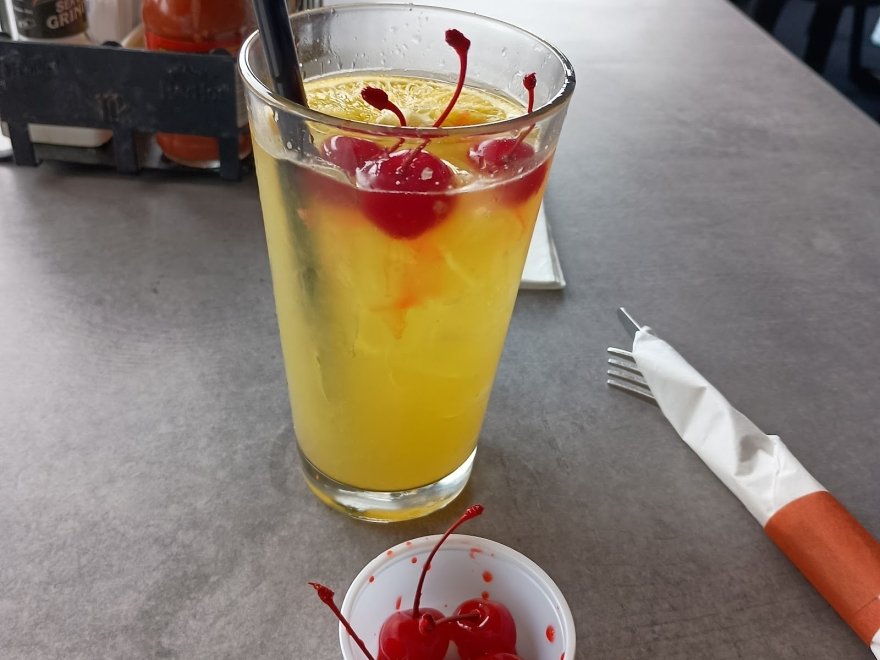 Harborside Bar & Grill Harborside Bar & Grill
