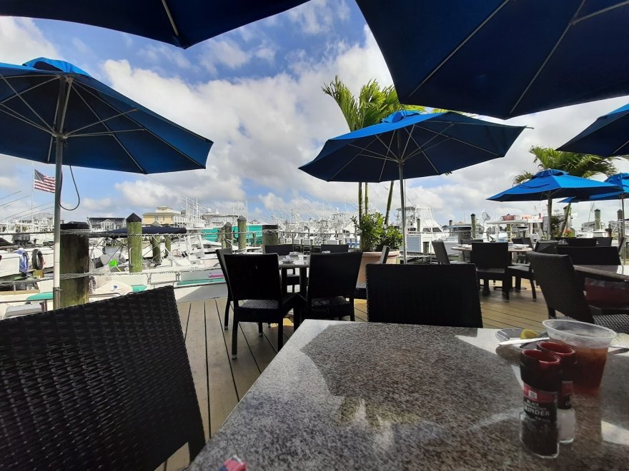 Micky Fins Bar & Grill Micky Fins Bar & Grill