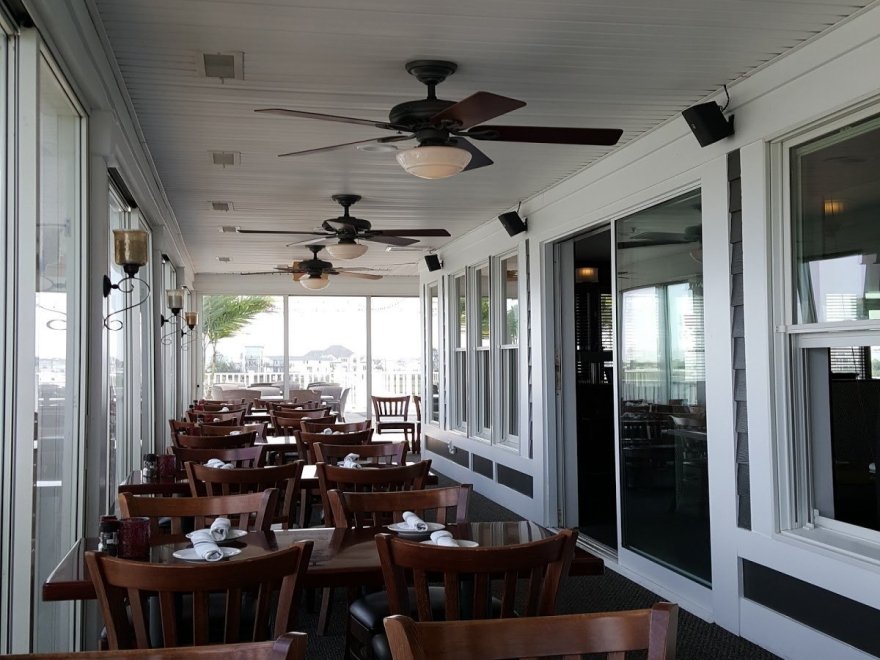 Micky Fins Bar & Grill Micky Fins Bar & Grill