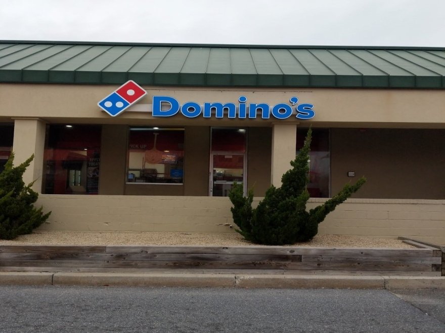 Domino's Pizza Domino's Pizza