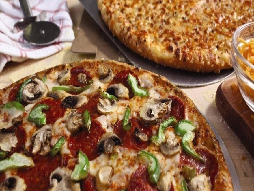 Domino's Pizza Domino's Pizza