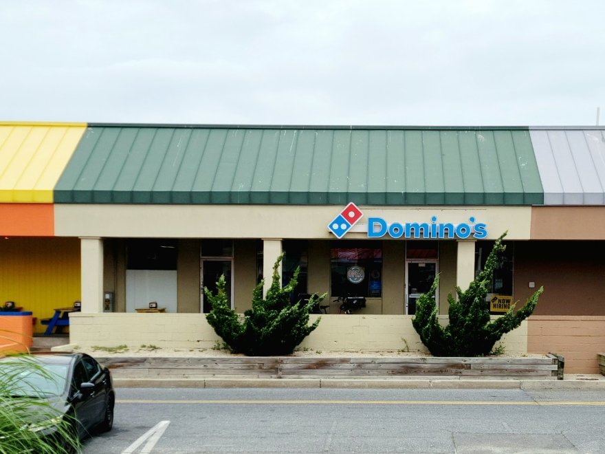 Domino's Pizza Domino's Pizza