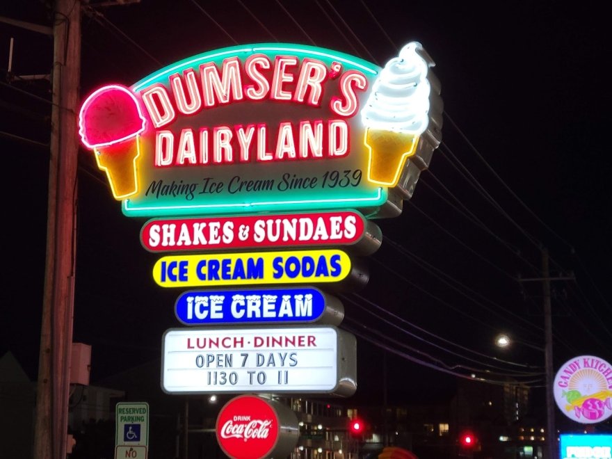 Dumser's Dairyland Restaurant Dumser's Dairyland Restaurant