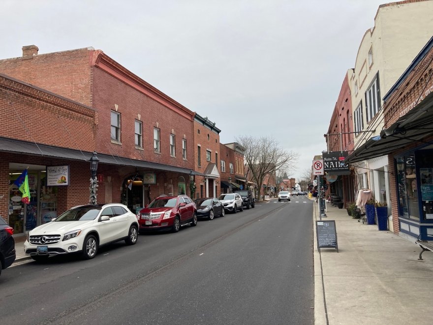 Gilbert's Provisions