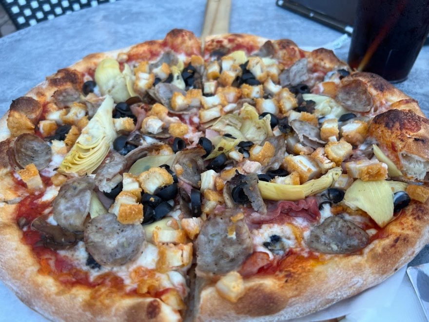 Franco's Pizza and Bar Franco's Pizza and Bar